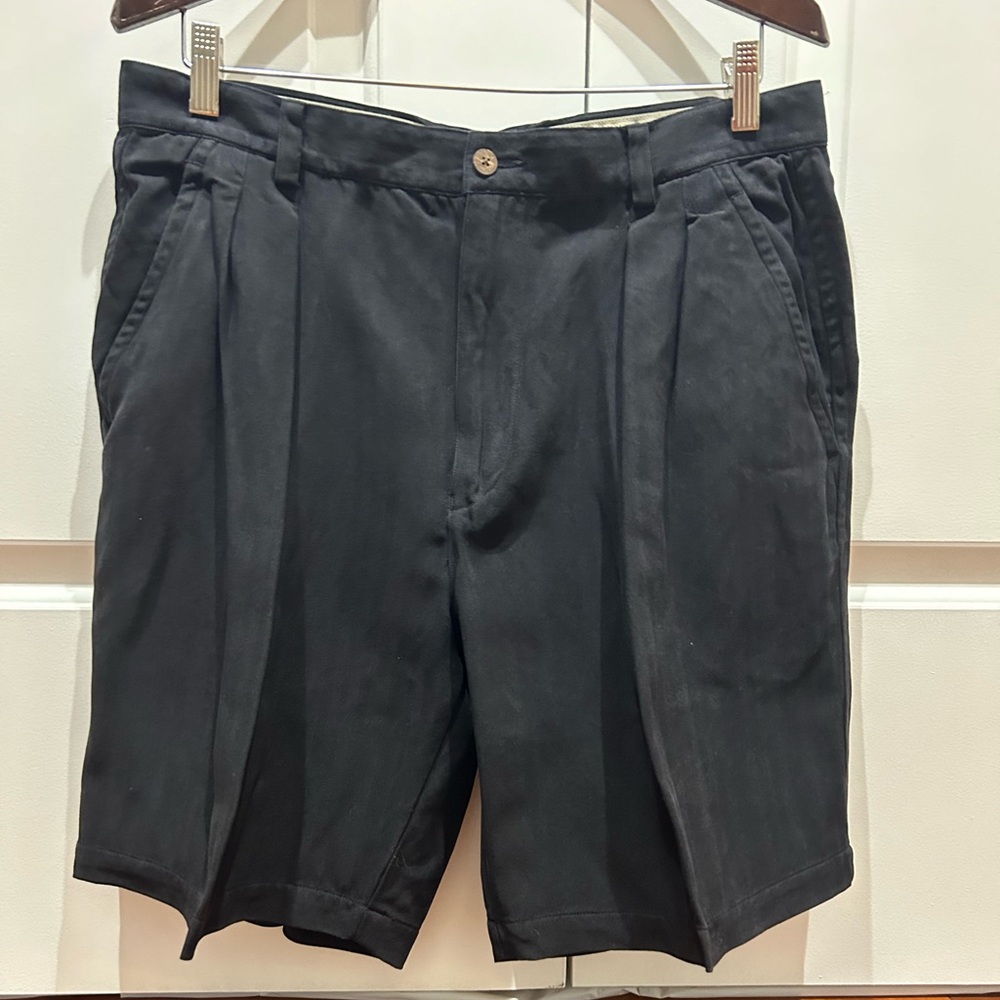Tommy Bahama Silk Pleated Relax Shorts